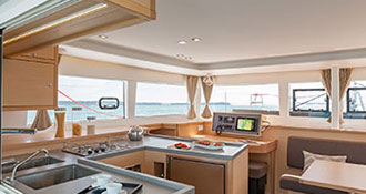 lagoon450F 2014 18 2