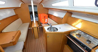 sunodyssey33i 2011 2