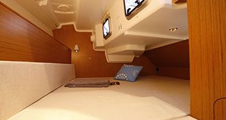 sunodyssey33i 2011 3